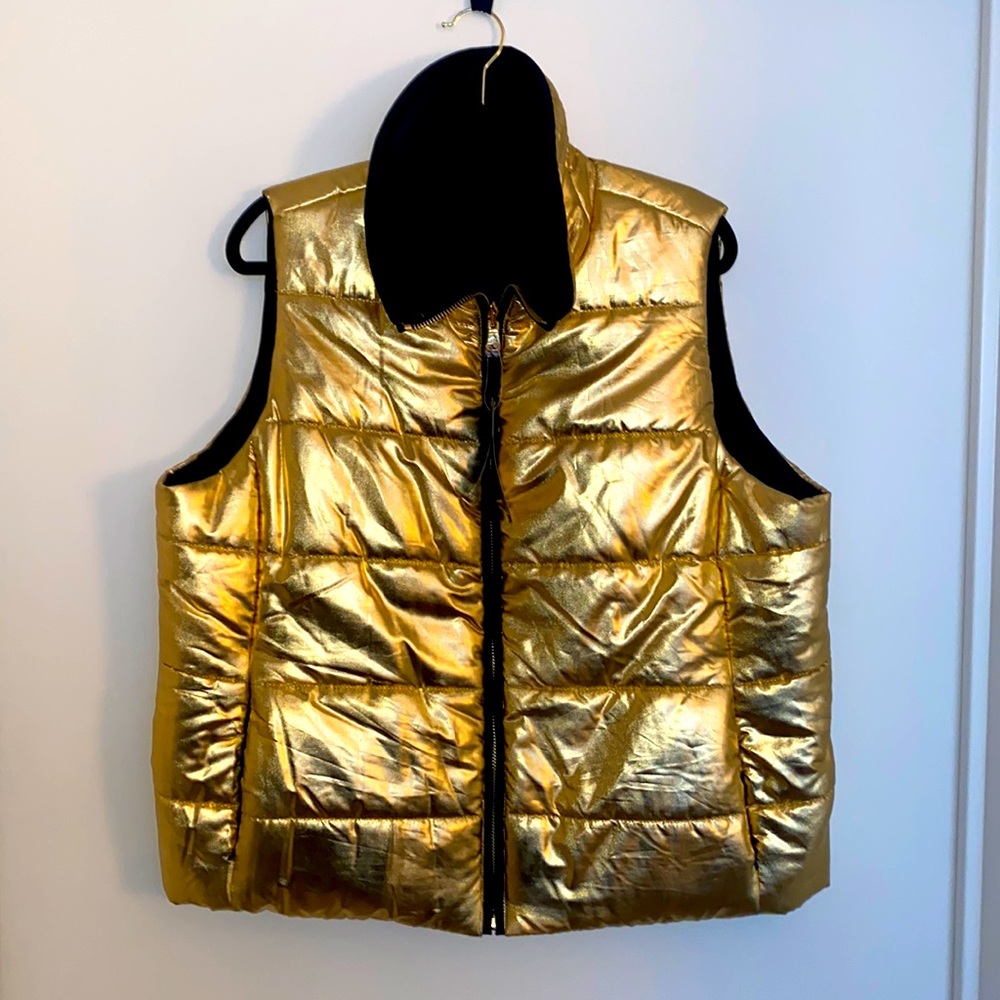 LAUREN Ralph Lauren Metallic Gold Reversible Puffer Vest